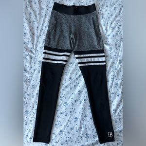 Bombshell sportswear leggings size S like new !!!